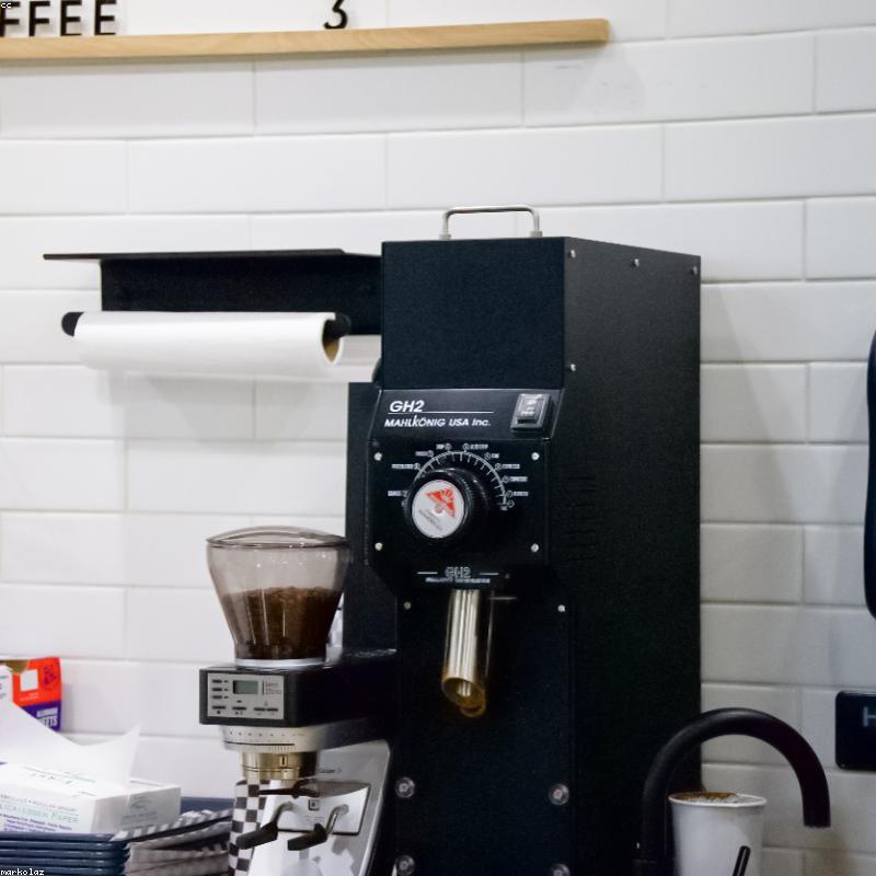 Burr Coffee Grinder — Hand Crank
